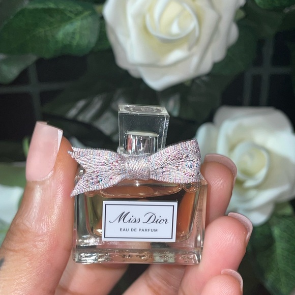 Dior Miss Dior mini - BRAND NEW - Picture 2 of 7